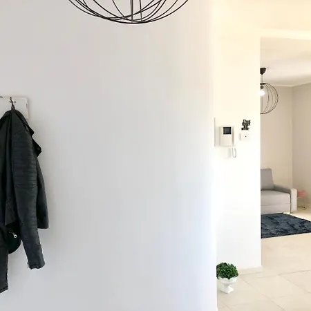 Apartment Milano 55 *